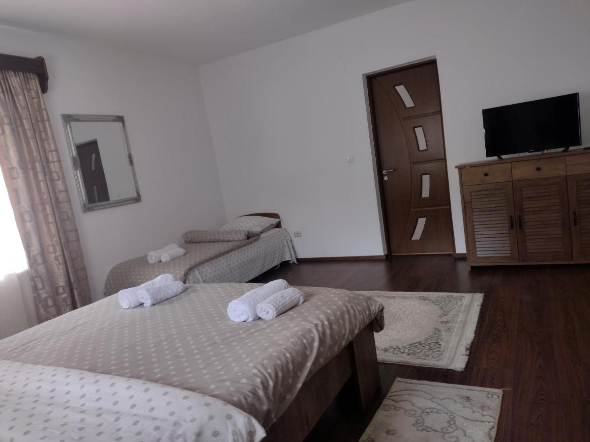 Апартаменти Casa Radu Новачі-Страіні Екстер'єр фото